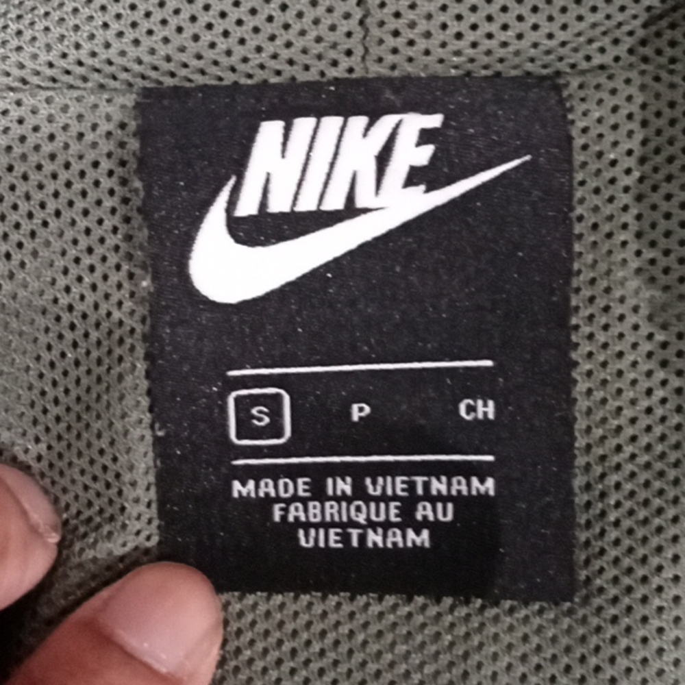 😍NWOT Women's Nike full zip jacket😍 - Picture 8 of 13
